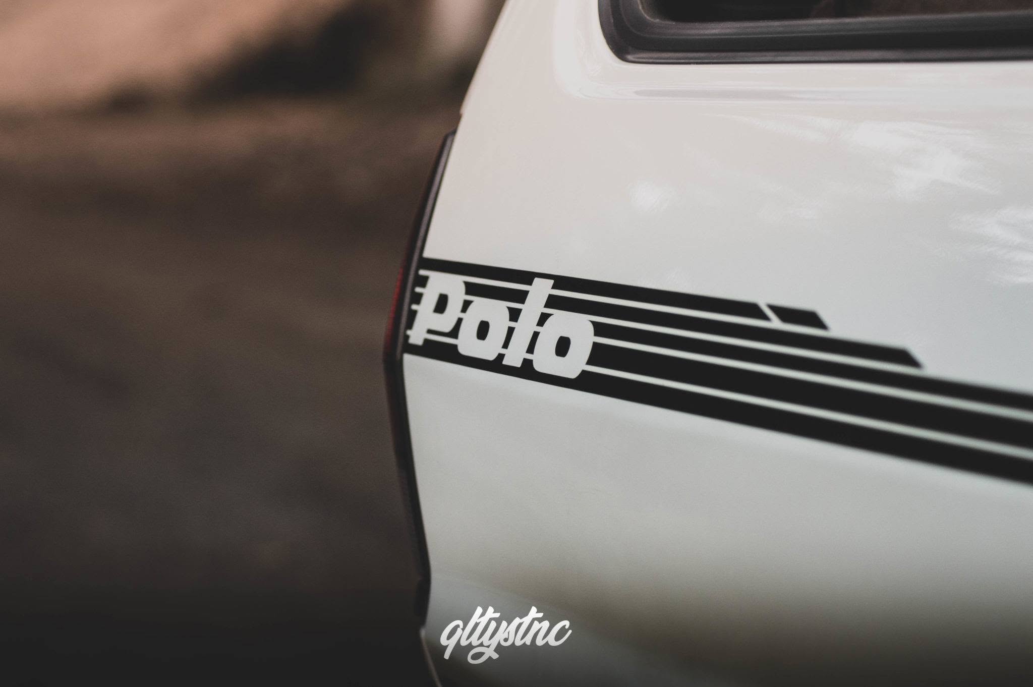 Detalhe do emblema Polo na carroçaria
